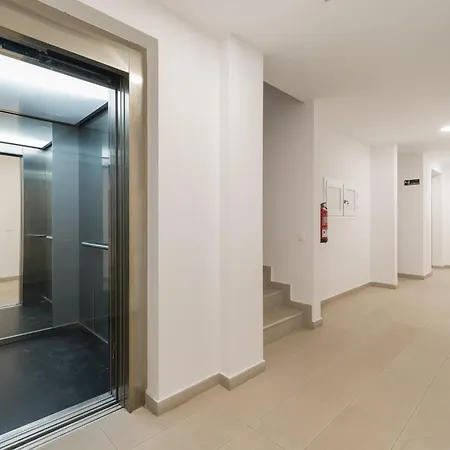 Loft In Palmas Near Canteras Nyaraló *